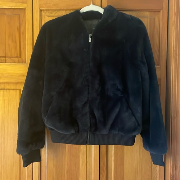 Blue Banana Republic Cropped Bomber Style Jacket perfect for the fall! - Picture 1 of 6